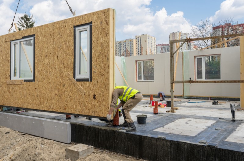 O que é wood frame? | Foto de uma casa wood frame sendo contruida | Método Construtivo | Blog Alea